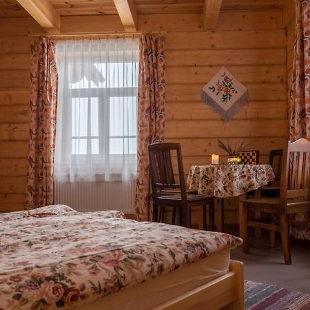 Miodowa Kolonia Bed & Breakfast Bialowieza Ngoại thất bức ảnh